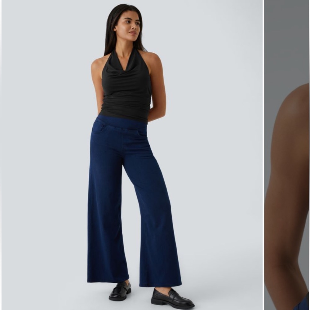 NWT💕HALARA Halter Top NWT